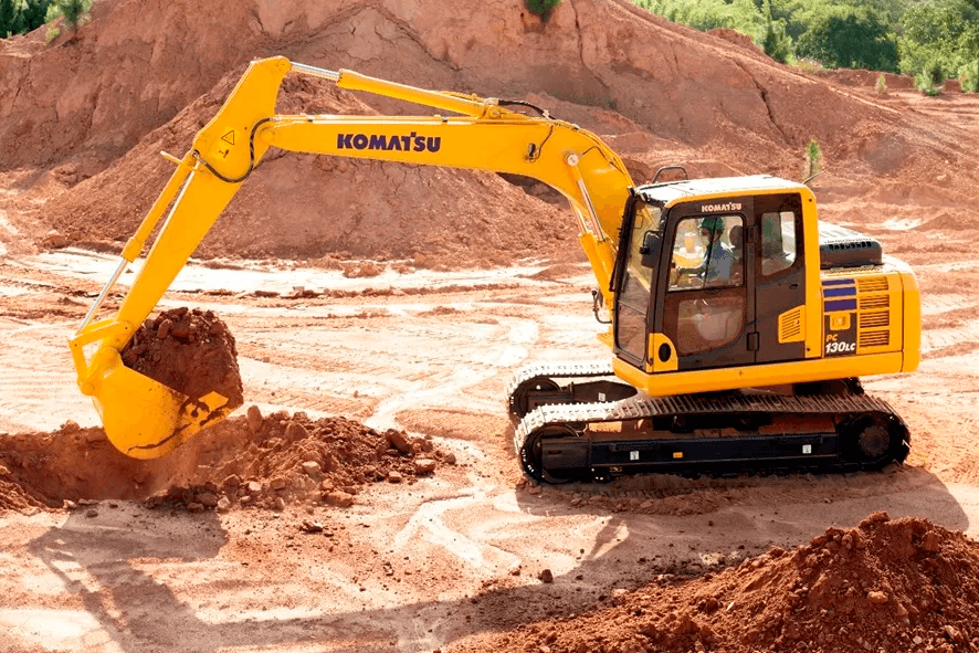 Komatsu lança PC130LC 10M0