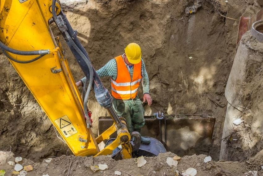 GESTÃO DE RISCOS NA OPERAÇÃO DE MÁQUINAS PESADAS
